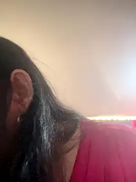 Freya Artemisa online show from November 1, 2025, 6:21 pm