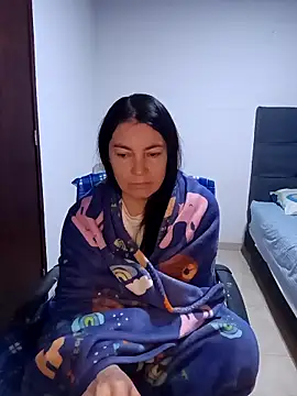 renata hot1 online show from February 13, 2025, 10:12 am