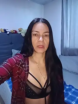 Snapshot of renata_hot1 chatting on May 29, 2026, 10:08 pm renata hot1 online show from May 29, 2026, 10:08 pm