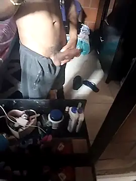 Ger0nim05 online show from September 14, 2025, 8:19 pm