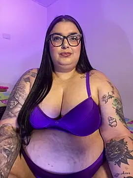 Apriilpeach  online show from October 10, 2025, 9:03 pm