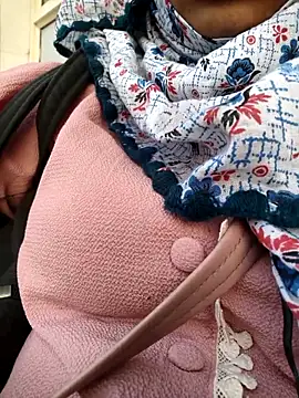 Snapshot of Rani_Desai69 chatting on February 14, 2026, 12:46 pm Rani Desai69 online show from February 14, 2026, 12:46 pm