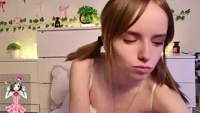 b4by LoL1 online show from March 23, 2025, 12:36 am