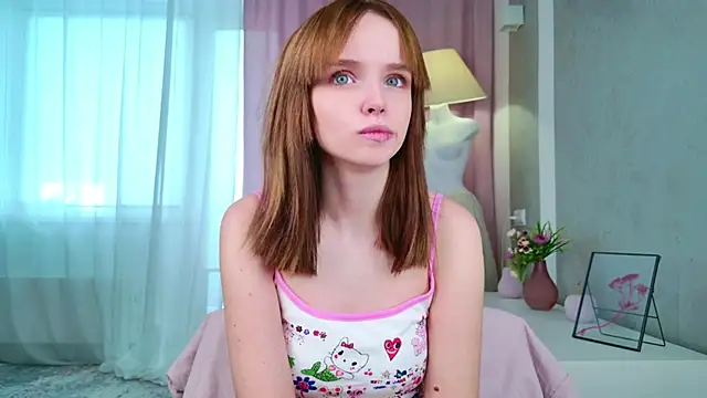 b4by LoL1 online show from September 12, 2025, 9:31 am