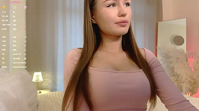 illumiangel online show from September 25, 2025, 12:53 pm