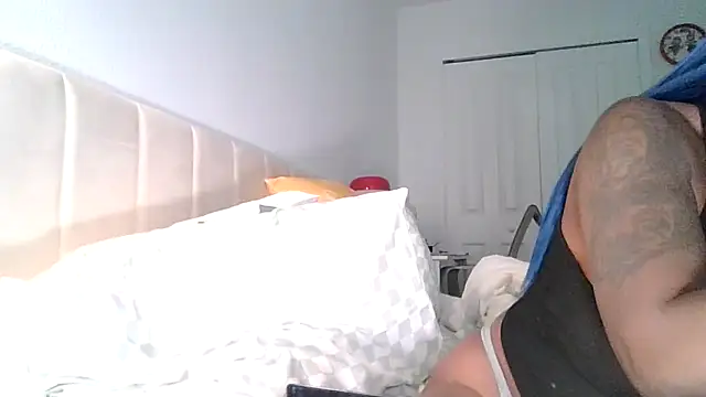 Snapshot of MistressLava_Femdom chatting on September 24, 2025, 12:19 pm MistressLava Femdom online show from September 24, 2025, 12:19 pm