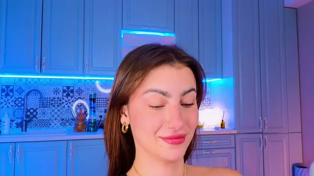 Snapshot of tomorrows_day chatting on September 24, 2025, 9:18 pm tomorrows day online show from September 24, 2025, 9:18 pm