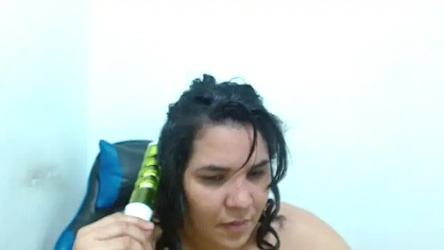 sinay024 online show from April 22, 2026, 1:19 am