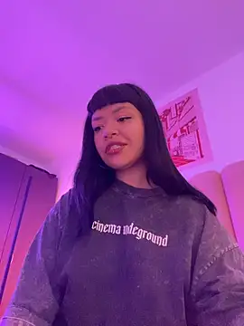 Snapshot of Ashley_Chriss chatting on December 20, 2025, 1:12 am Ashley Chriss online show from December 20, 2025, 1:12 am