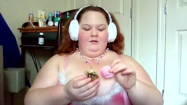 Snapshot of _GodessIsabella_97 chatting on December 30, 2024, 3:46 pm GodessIsabella 97 online show from December 30, 2024, 3:46 pm