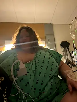 Snapshot of _GodessIsabella_97 chatting on November 26, 2025, 11:22 am GodessIsabella 97 online show from November 26, 2025, 11:22 am