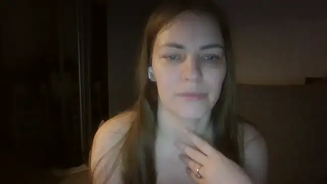 AnnaDiamond1 online show from January 6, 2026, 12:36 am