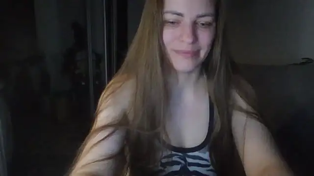 Snapshot of AnnaDiamond1 chatting on May 8, 2026, 10:48 pm AnnaDiamond1 online show from May 8, 2026, 10:48 pm