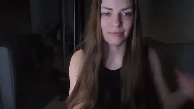 Snapshot of AnnaDiamond1 chatting on May 14, 2026, 9:10 pm AnnaDiamond1 online show from May 14, 2026, 9:10 pm