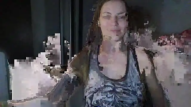 Snapshot of AnnaDiamond1 chatting on May 17, 2026, 9:33 pm AnnaDiamond1 online show from May 17, 2026, 9:33 pm