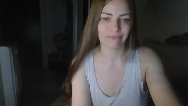 Snapshot of AnnaDiamond1 chatting on June 8, 2026, 1:28 am AnnaDiamond1 online show from June 8, 2026, 1:28 am