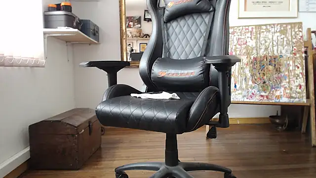 Siriss boyrag online show from March 1, 2025, 4:22 pm