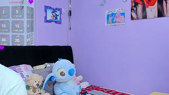 sara mendez2 online show from September 9, 2025, 11:15 pm