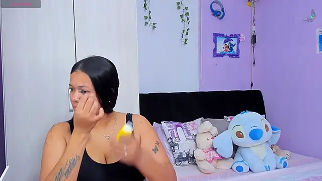 sara mendez2 online show from September 15, 2025, 11:38 pm