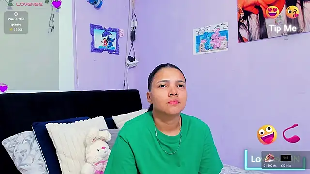 sara mendez2 online show from November 17, 2025, 11:21 pm