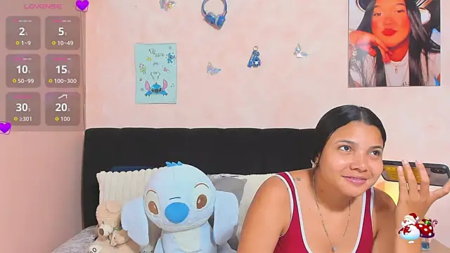 Snapshot of sara_mendez2 chatting on May 5, 2026, 12:18 am sara mendez2 online show from May 5, 2026, 12:18 am