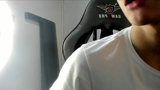 miguel hz online show from March 6, 2025, 8:16 pm