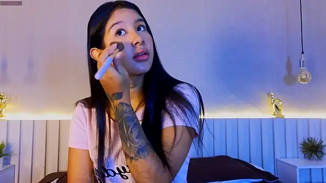 Aida moreno online show from April 7, 2026, 11:21 am