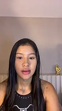 Aida moreno online show from May 13, 2026, 11:51 am