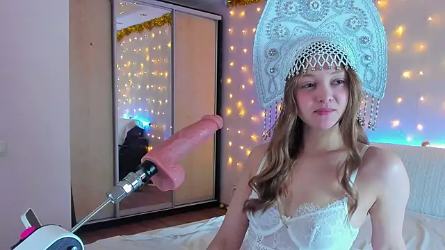 May Flower online show from December 24, 2024, 1:28 pm