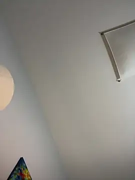 Evelinia online show from February 14, 2025, 5:03 pm