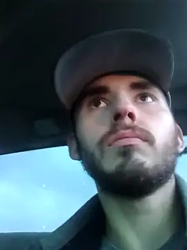 Snapshot of kevinsito1 chatting on April 1, 2026, 1:41 pm kevinsito1 online show from April 1, 2026, 1:41 pm