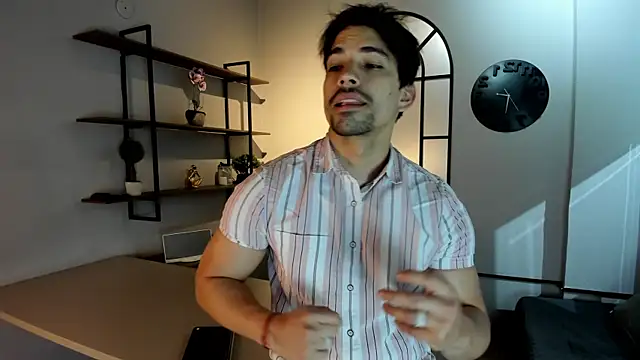 Ian Daviz online show from September 26, 2025, 11:47 am