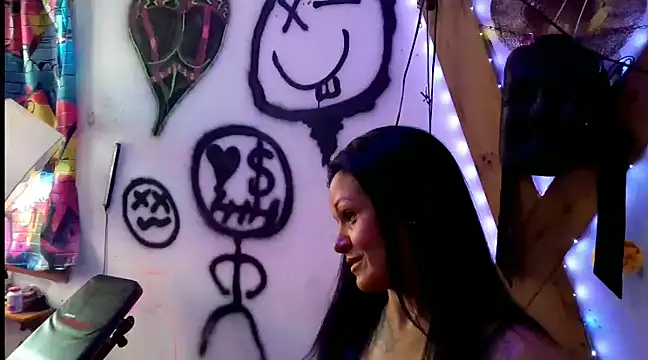 KRYZTALYNXXX online show from January 7, 2025, 6:24 pm