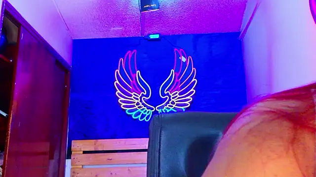 meghan nill online show from March 27, 2026, 3:01 am