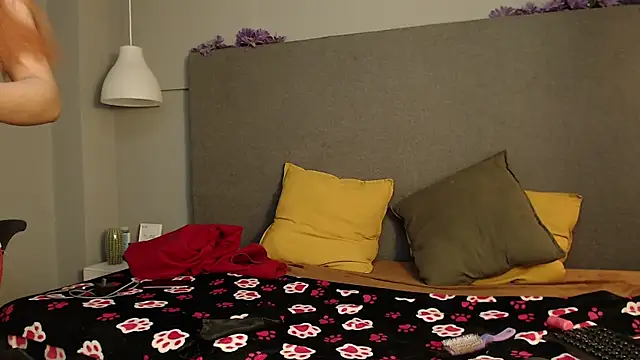 Poison luna online show from February 12, 2025, 7:56 pm