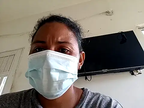 Vannesth20 online show from December 4, 2024, 7:34 pm