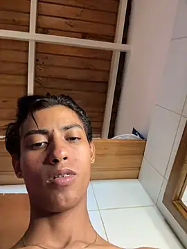 Mauuu18 online show from January 19, 2025, 12:50 pm