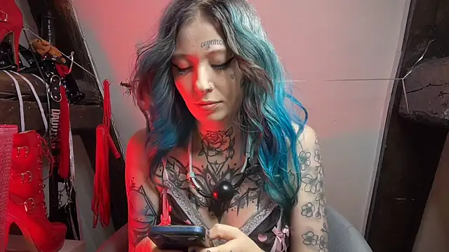 coyemoo online show from January 10, 2026, 2:08 pm