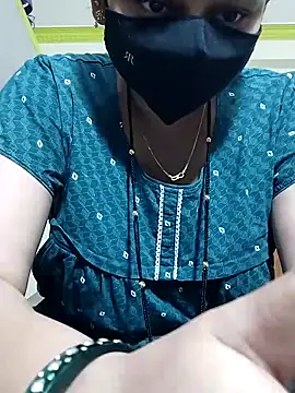 Snapshot of Kashish_18 chatting on March 29, 2026, 7:41 am Kashish 18 online show from March 29, 2026, 7:41 am