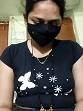 Snapshot of Kashish_18 chatting on May 8, 2026, 7:57 am Kashish 18 online show from May 8, 2026, 7:57 am