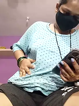 Snapshot of Kashish_18 chatting on June 27, 2026, 8:08 am Kashish 18 online show from June 27, 2026, 8:08 am