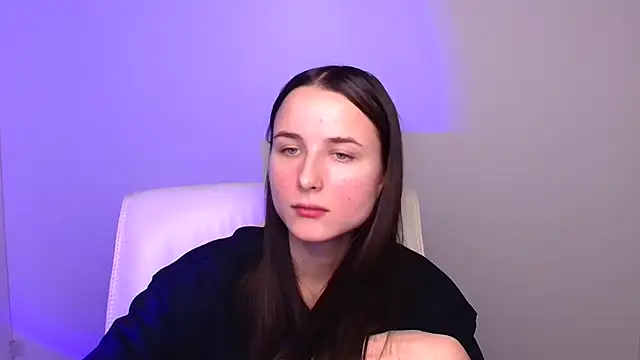 Eva Janee online show from December 6, 2024, 10:38 am