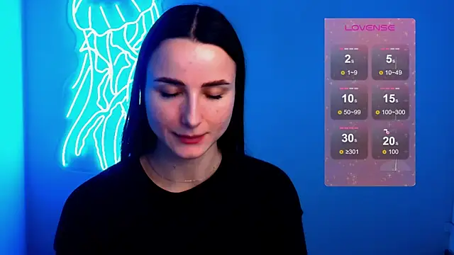 Eva Janee online show from January 16, 2025, 4:07 pm