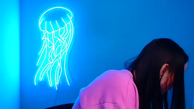 Eva Janee online show from February 20, 2025, 9:44 am