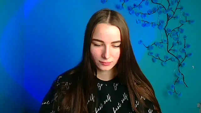 Eva Janee online show from March 13, 2026, 6:31 am