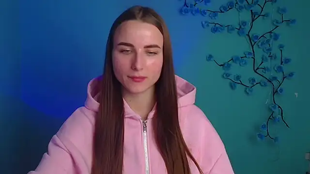 Eva Janee online show from April 21, 2026, 11:27 am