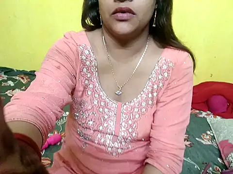 Snapshot of Sexyranibhabhi chatting on October 7, 2025, 3:42 pm Sexyranibhabhi online show from October 7, 2025, 3:42 pm