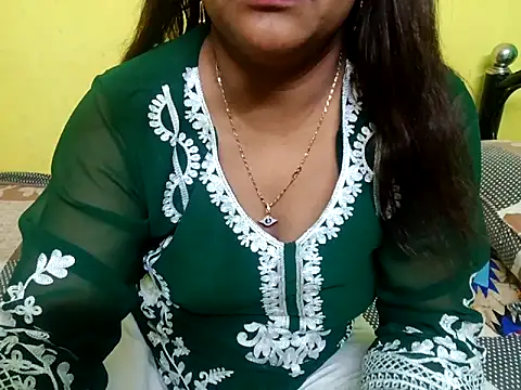 Snapshot of Sexyranibhabhi chatting on October 23, 2025, 3:00 pm Sexyranibhabhi online show from October 23, 2025, 3:00 pm