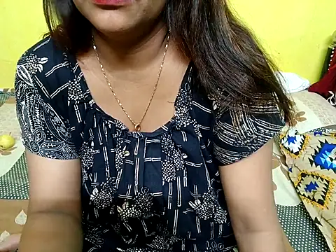 Snapshot of Sexyranibhabhi chatting on October 27, 2025, 2:10 pm Sexyranibhabhi online show from October 27, 2025, 2:10 pm