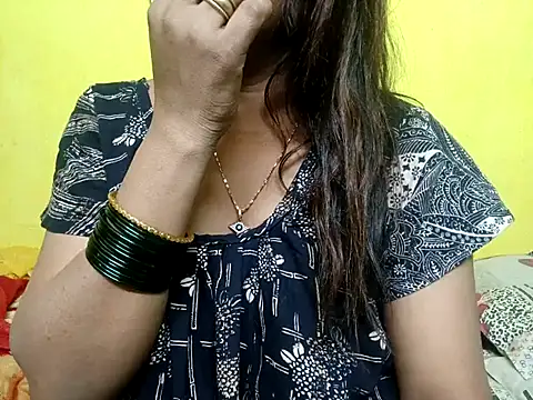 Snapshot of Sexyranibhabhi chatting on November 25, 2025, 2:55 am Sexyranibhabhi online show from November 25, 2025, 2:55 am